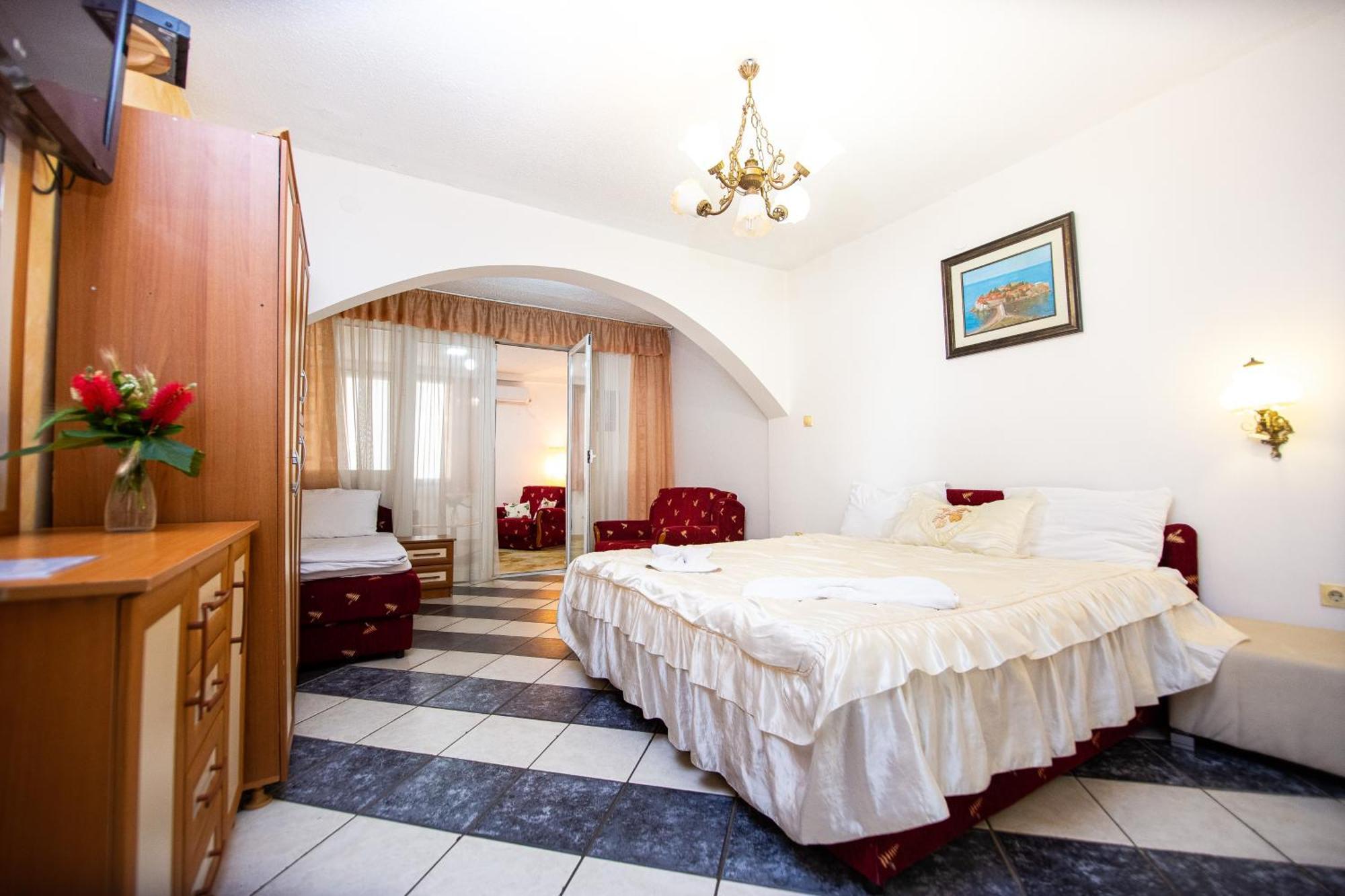 Saki Apartments Budva Zimmer foto